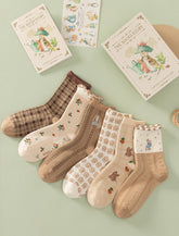 Geschenkbox mit Peter-Hase-Socken